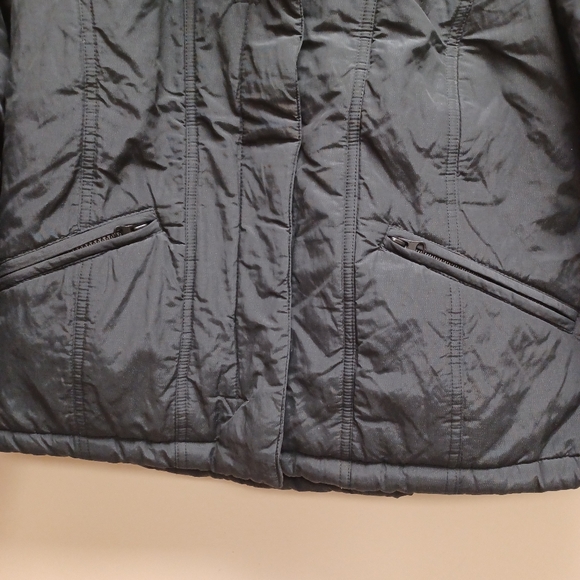 Chadwicks black puffer style jacket - L - Picture 4 of 10
